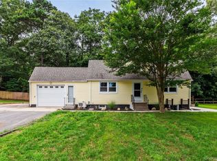 110 E Bartlett Road, Middle Island, NY 11953