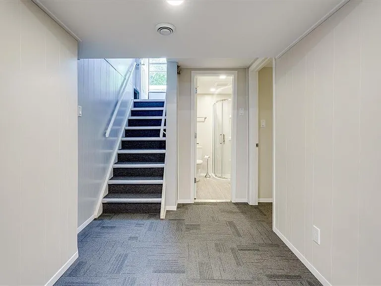 15 Lomond Blvd #15 — Photo 20