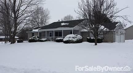 605 Northwood Dr
						:
						(Basement photos and other views of home available via email)