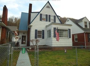 297 Riverside Dr, Logan, WV 25601