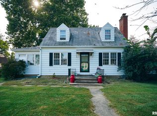 323 N Trivoli Rd, Trivoli, IL 61569