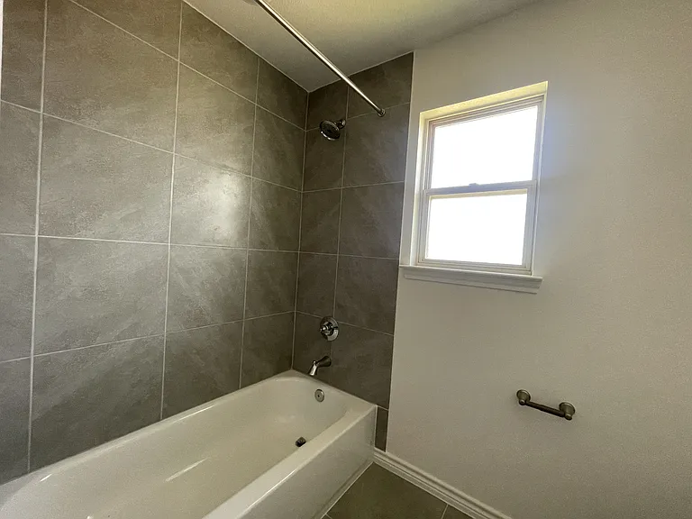 302 Agua Chiquita Ct #1 — Photo 5