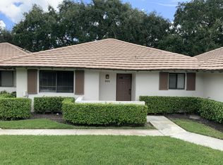 502 Club Dr, Palm Beach Gardens, FL 33418