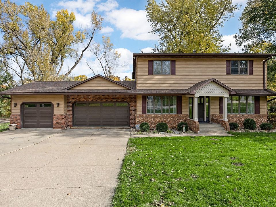 1st image of 3004 Orrian Dr SE