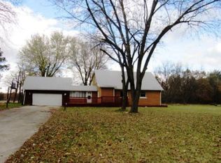 27451 Inwood Rd, North Liberty, IN 46554