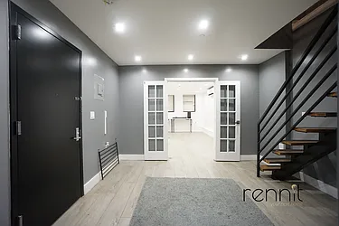 Rented by Rennit Inc.