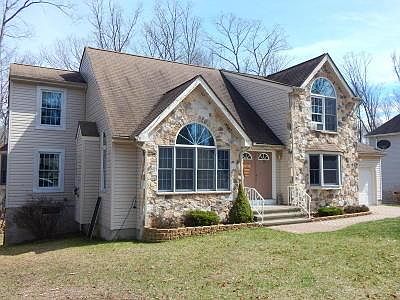 2nd image of 153 Pasquin Dr