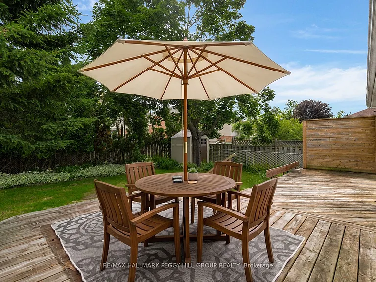 27 Finlay Rd — Photo 11