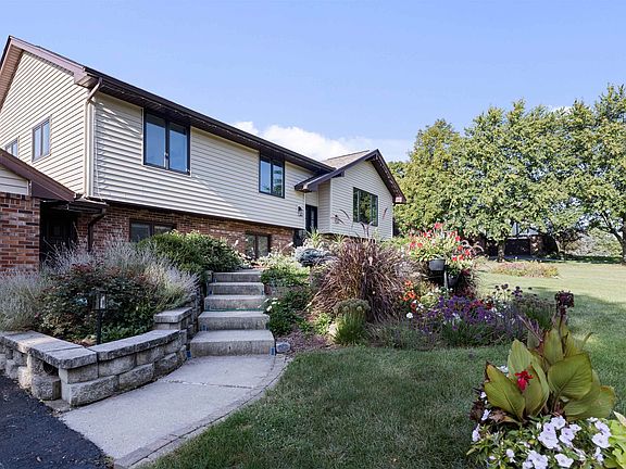 2nd image of 6167 Elderberry Ln