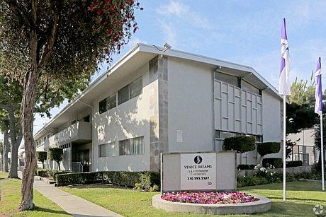 2nd image of 702 Venice Way #704-04