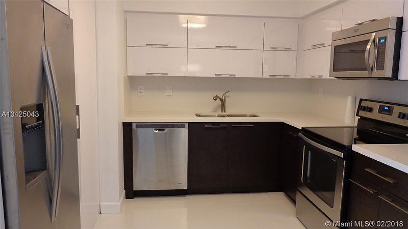 1st image of 1450 Brickell Bay Dr APT 1905