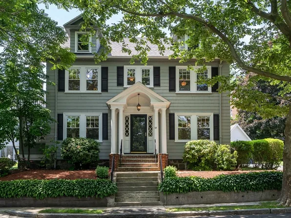 68 Theodore Parker Rd, West Roxbury, MA 02132