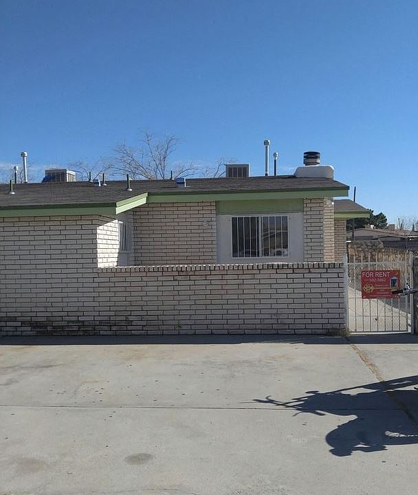 1st image of 2900 E Glen Dr #A