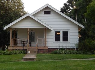 1015 Grove St, Adel, IA 50003