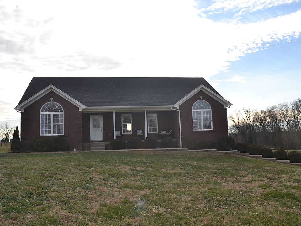 1st image of 81 Lanter Ln