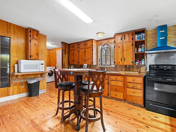 5th image of 506 Hallman Mill Rd