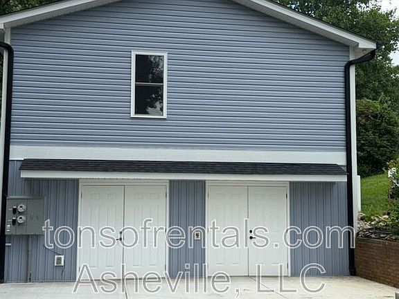 4th image of 6 Tracy Ln
