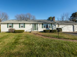 7 East Rd E, Broad Brook, CT 06016