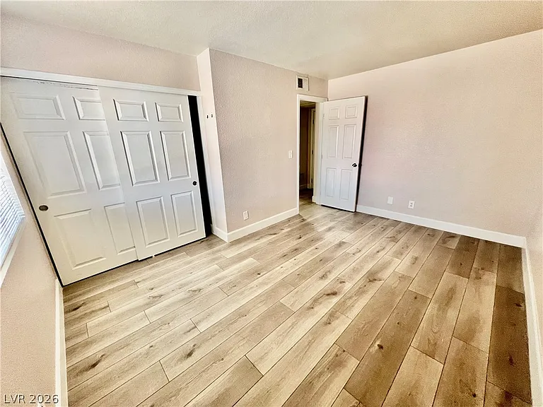 5295 Indian River Dr #310 — Photo 12