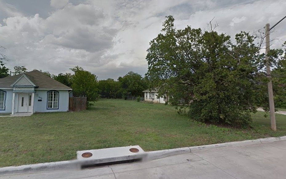 1st image of 5420 Wellesley Ave