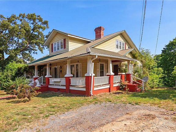 4th image of 103 Franklin St