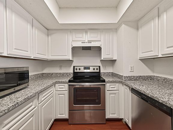 3rd image of 2818 S Bartell Drive #25