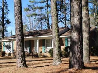 204 W 16th St, Washington, NC 27889