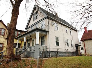 1322 W Hopkins St, Milwaukee, WI 53206