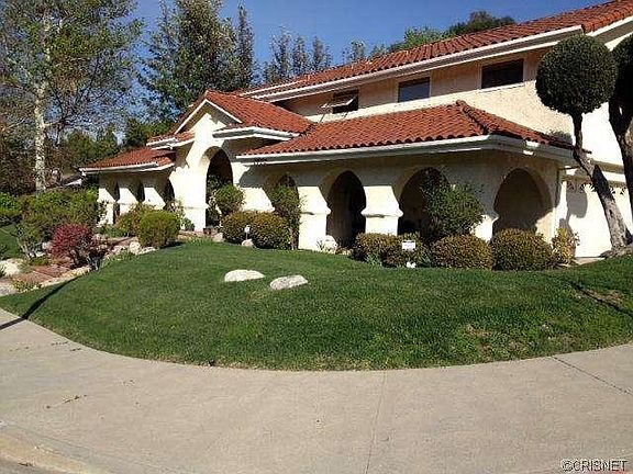 2nd image of 3800 Vanalden Ave
