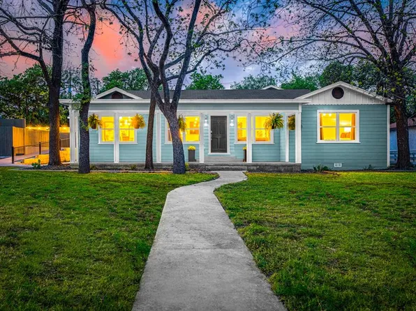 900 Tivy St, Kerrville, TX 78028