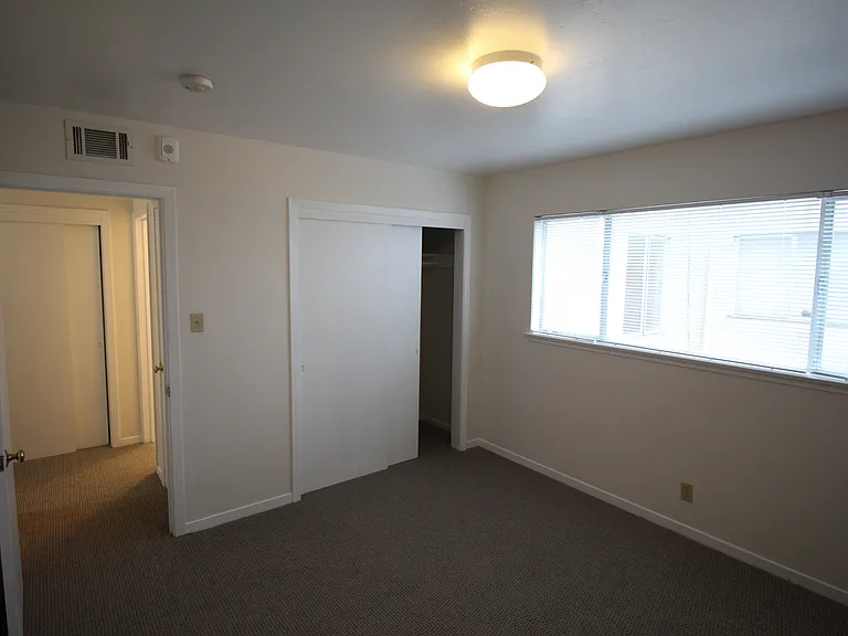 1906 Ocean Ave #8 — Photo 7