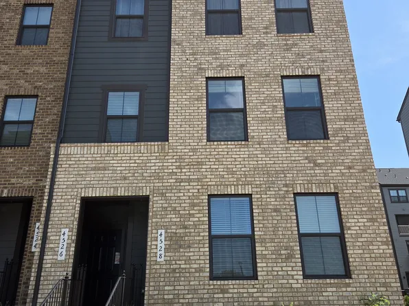 4528 Dandelion Loop, Chantilly, VA
