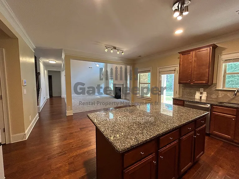 60 Bayberry Hls — Photo 8