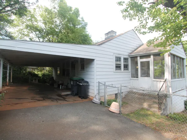 507 13th St NE, Charlottesville, VA 22902