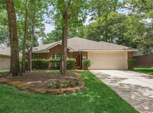 54 S Wynnoak Cir, The Woodlands, TX 77382