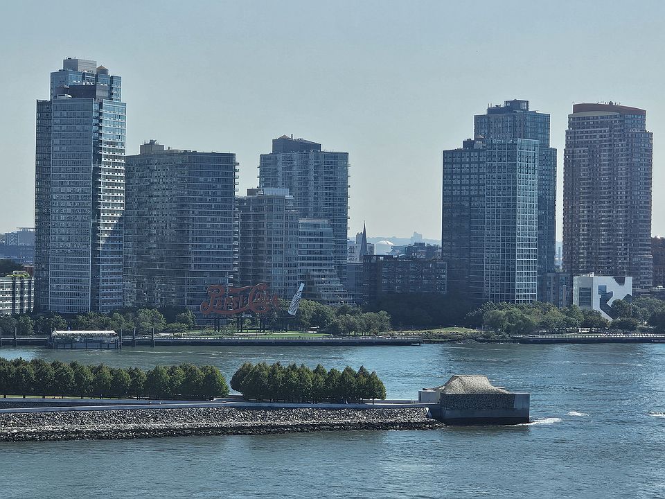 1st image of 20 Beekman Pl APT 12F