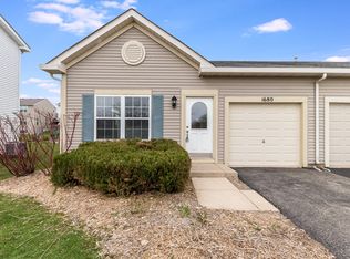 1680 Cesario Dr, Hampshire, IL 60140