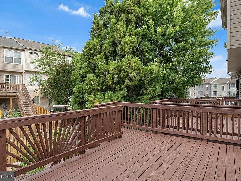706 Vanderbilt Ter SE — Photo 14