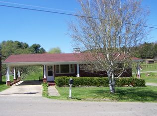100 Ernie Pyle St, Galax, VA 24333