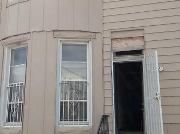 2136 N Fulton Ave, Baltimore, MD 21217