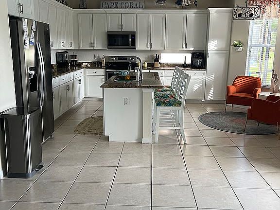 4th image of 3420 Dandolo Cir