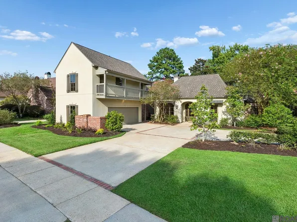17847 Pecan Shadows Dr, Baton Rouge, LA 70810