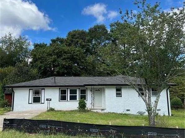 6227 Mount Zion Blvd, Morrow, GA 30260