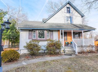 273 W Koch Ave, Egg Harbor City, NJ 08215