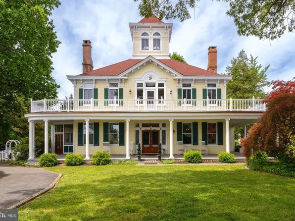 2316 Bauernschmidt Dr, Essex, MD 21221