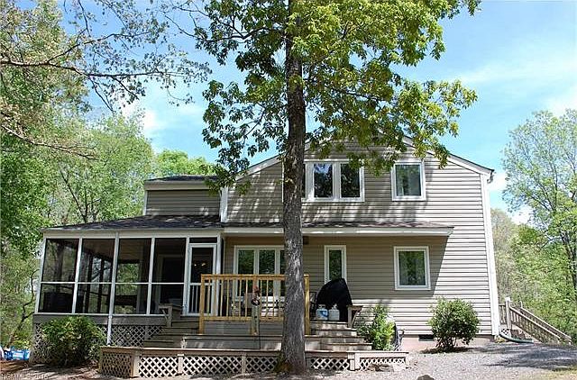1st image of 231 Winding Creek Ln