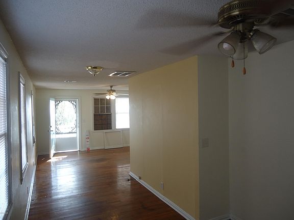 5th image of 4274 Kelson Ave