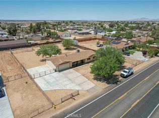 10950 Kiowa Rd, Apple Valley, CA 92308