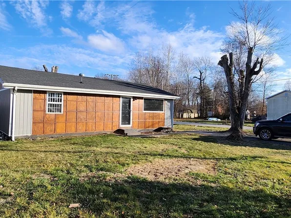 1009 N Church Street, Austin, IN 47102