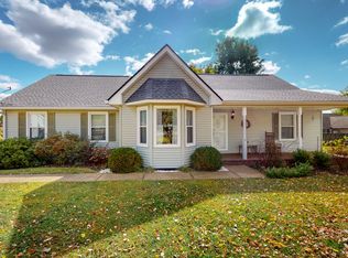 2807 Buckner Pl, Thompsons Station, TN 37179